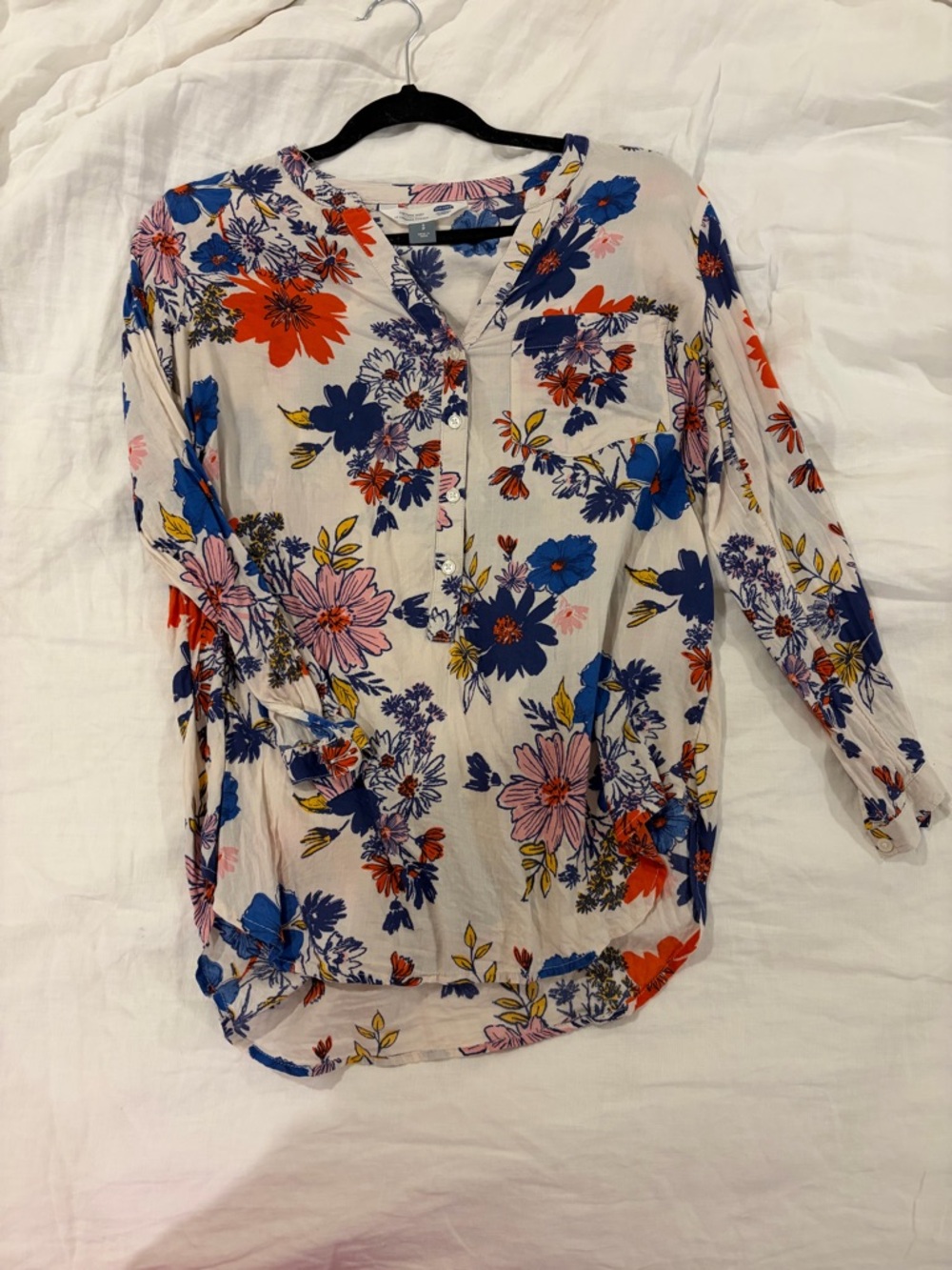 Old Navy Floral Button-Front Tunic - White with Blue, Coral & Pink Flowers